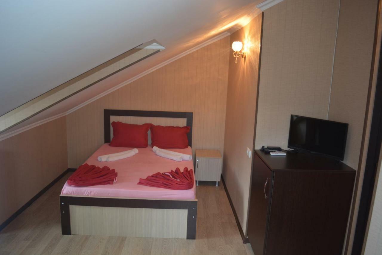 Hotel Millennium Rabati à Akhaltsikhé Extérieur photo